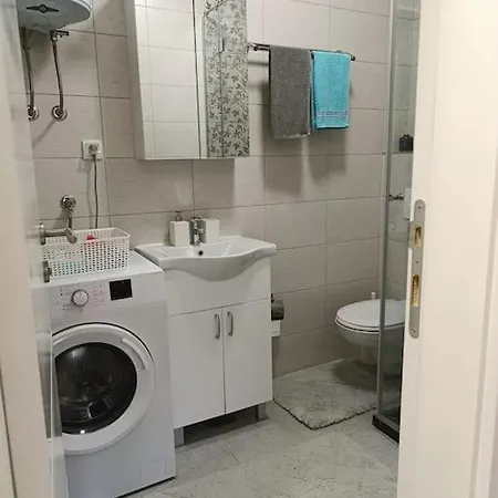 Stan Na Dan - Istocno Sarajevo - Lukavica * Vranjes