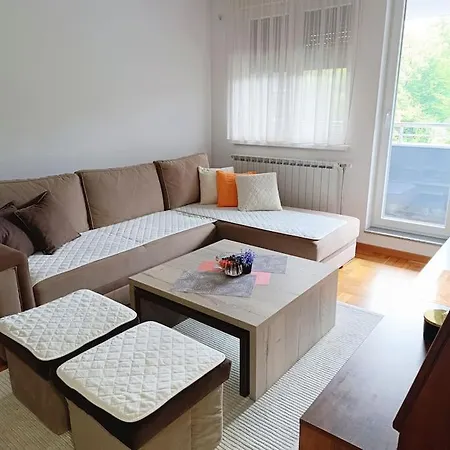 Stan Na Dan - Istocno Sarajevo - Lukavica * Vranjes