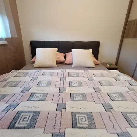 Stan Na Dan - Istocno Sarajevo - Lukavica Vranjes